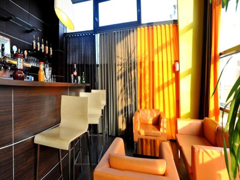 Ibis Styles Paris Gennevilliers Hotel Exterior photo