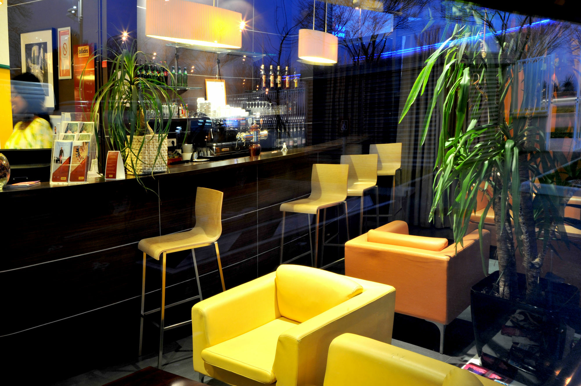 Ibis Styles Paris Gennevilliers Hotel Exterior photo